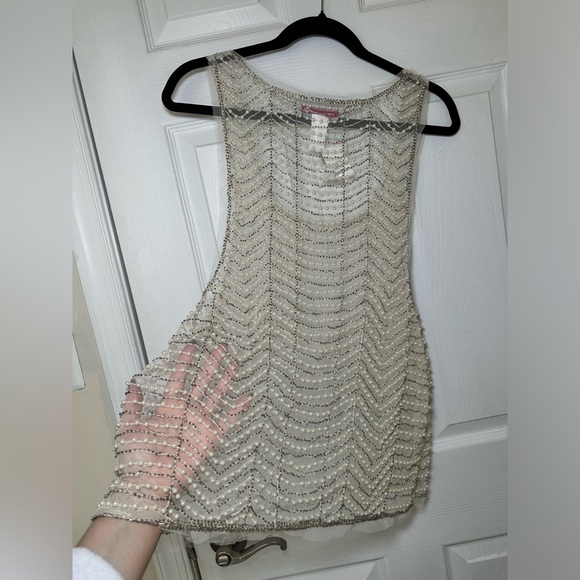 Beaded top nwt - Picture 2 of 5
